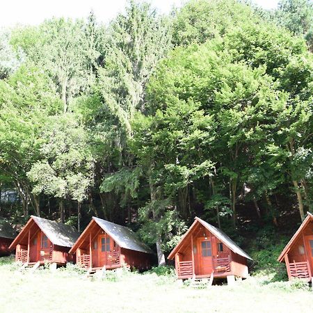 Cabanute Si Camping Dracula Capatineni-Paminteni Esterno foto